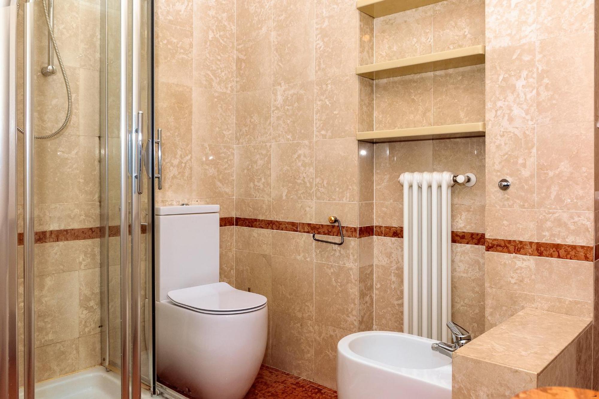 Saint Charles Apartment Болоня Екстериор снимка